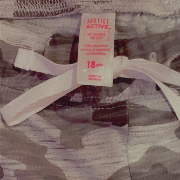 Girls Dolphin Shorts - Picture 3 of 3